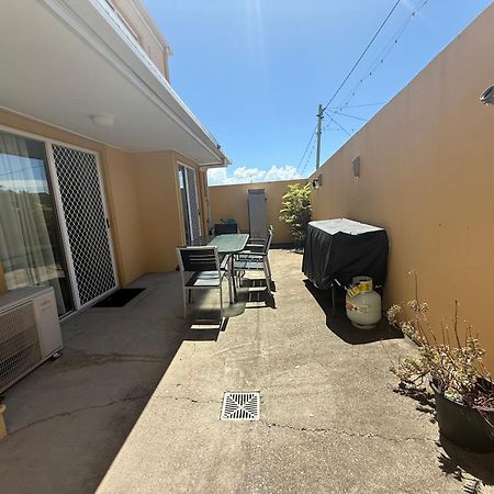 Harbour Sails Motor Inn Gladstone Esterno foto
